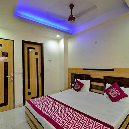 Goel Residency Hotel Deli Exterior foto
